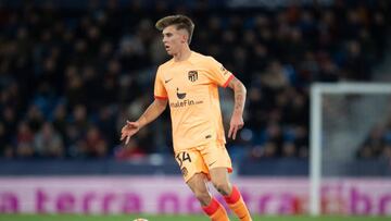 VALENCIA, SPAIN - JANUARY 18: Pablo Barrios of Atletico de Madrid runs with the ball during the Copa del Rey Round of 16 match between Levante UD and Atletico de Madrid at Ciutat de Valencia on January 18, 2023 in Valencia, Spain. (Photo by Aitor Alcalde Colomer/Getty Images)