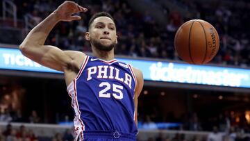 Ben Simmons realiza un mate en el partido contra los Washington Wizards.