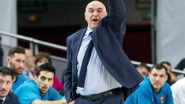 Laso, preocupado por la lesión de Ayón: "Podría parar un tiempo"