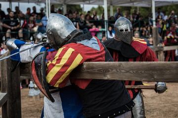 En los alrededores del Castillo de Belmonte, Cuenca, se ha disputado el IV Torneo Nacional de combate medieval, que goza cada año de más aficionados. 
 