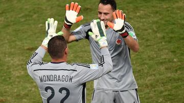 David Ospina y Faryd Mondrag&oacute;n, arqueros de Colombia en el Mundial de Brasil 2014.