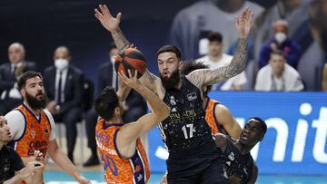 09/05/21 REAL MADRID vs VALENCIA
 PARTIDO  BALONCESTO ACB
 POIRIER