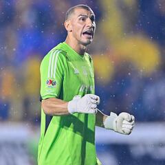 Nahuel Guzmán considera exagerada la crítica al presente de Tigres