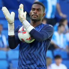 Owono y Abqar, con sus respectivas selecciones nacionales