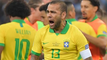 Dani Alves, capit&aacute;n de la Selecci&oacute;n brasile&ntilde;a.