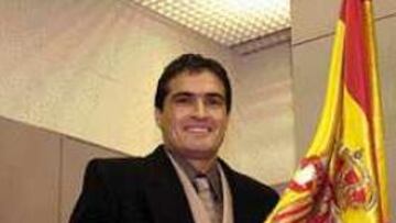 ESPAÑOL Y PARAGUAYO. El Toro abrazó su nueva nacionalidad.