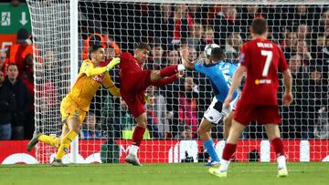 Resumen y goles del Liverpool vs. Nápoles de la Champions League