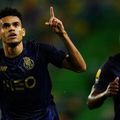 Luis Díaz anota un golazo para el empate de Porto ante Sporting