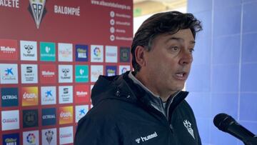 Men¨¦ndez: "Estamos en una situaci¨®n muy dif¨ªcil, pero es posible"