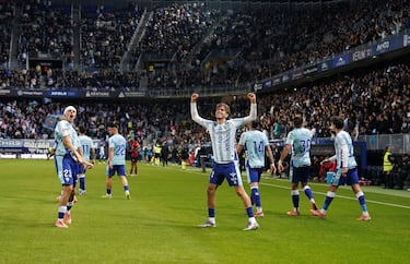 Adrián Niño, a lo Hugo Sánchez