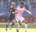 Nkunku mantiene la racha del Leipzig