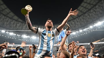 Messi ingresó a la distinguida lista de 471 jugadores que han obtenido por lo menos un título de Mundial
