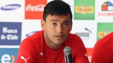 Aránguiz, en una rueda de prensa durante el Mundial de Brasil.