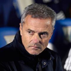 Escribá: “Los dos goles llegan por pérdidas y errores nuestros”