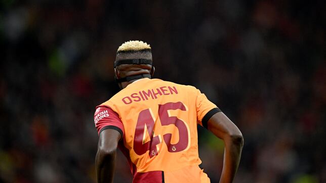 Galatasaray-Napoli, partida de ajedrez por Osimhen