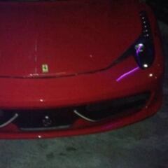 Tuca Ferretti explota en vía pública tras chocar su Ferrari