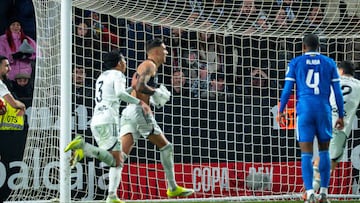 Betancort celebra ante el Real Madrid.