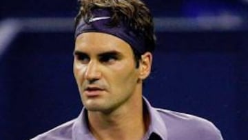 Federer se mete en los cuartos de final