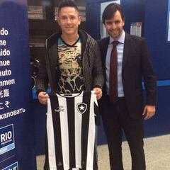 Canales llegó con problemas a Brasil y estará un mes de baja