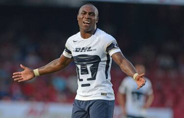 Carlos Salom, entre los 7 peores refuerzos de México