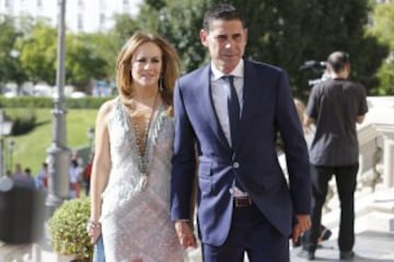 Fernando Hierro y Sonia, su mujer.