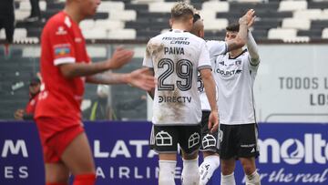 Futbol, Colegio Quillon vs Colo Colo.
Octavos de final, Copa Chile 2024.
El jugador de Colo Colo Alexander Oroz celebra su gol contra Colegio Quillon durante el partido de octavos de final de la Copa Chile realizado en el estadio Monumental de Santiago, Chile.
Dragomir Yankovic/Photosport
Football, Colegio Quillon vs Colo Colo.
Round of 16, 2024 Copa Chile Championship.
Colo ColoÕs player Alexander Oroz celebrates after scoring against Colegio Quillon during the round of sixteen match of the Copa Chile Championship in Monumental stadium, Santiago, Chile.
Dragomir Yankovic/Photosport
