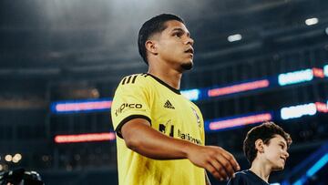 Juan Camilo 'Cucho' Hernández en un partido de Columbus Crew en la MLS.