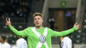 Bendtner dejará de ser jugador del Wolfsburgo antes de recibir al Real Madrid.