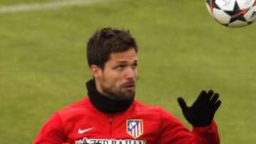 Diego Ribas, en uno de los &uacute;ltimos entrenamientos con el Atleti.