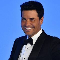 Chayanne presume de abdominales a sus 51 años