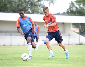 La Selección Colombia Sub-20 entrena antes de enfrentar a Venezuela en el torneo Maurice Revello en Toulon.