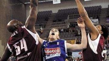 <b>IMPARABLE. </b>Sergio hizo mucho daño con sus penetraciones.