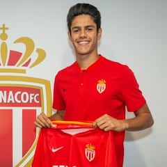 El Valencia ultima la llegada de Tiago Ribeiro