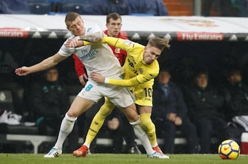 Kross con Samu Castillejo.