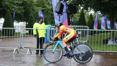 Lourdes Oyarbide acaba 24ª en la crono; la holandesa van Dijk, oro