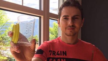 Lorenzo sorprendido por un control antidopaje.