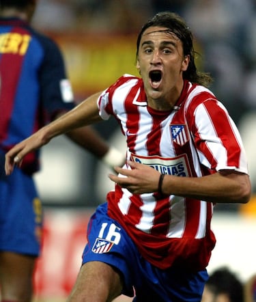 Foi apenas uma temporada no Atlético, 2003-2004. Em Celta, ele jogou entre 2005 e 2008.