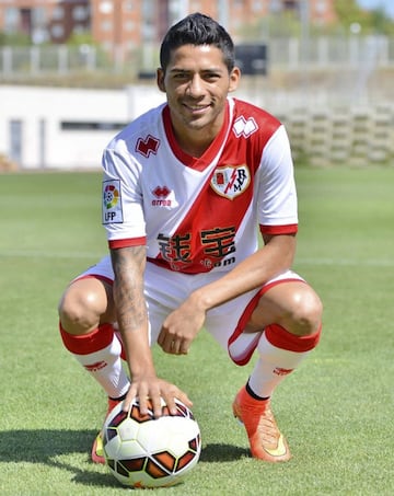 Lainez y su lucha por minutos con el Betis