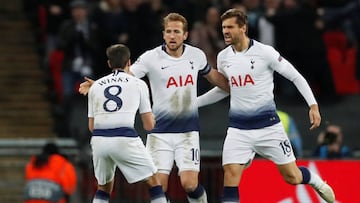Kane firmó un doblete y la remontada del Tottenham.