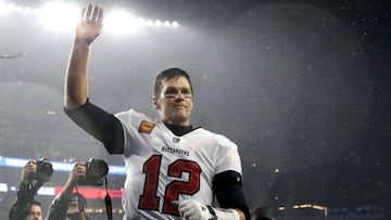 Tom Brady es una leyenda de la NFL y parece que su historia está por terminar, pero ¿sabes cuánto ganó el siete veces ganador del Super Bowl?