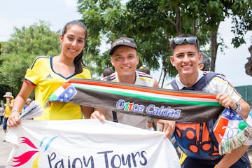 La emoción se manifestó con el color que los hinchas le dieron al partido frente a Brasil.