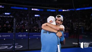 Lebr¨®n se abraza a Ale Gal¨¢n tras vencer en el Open de Malmoe