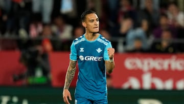 Antony, ante el Girona.