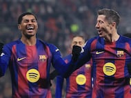 Barcelona outscored their opponents in a topsy-turvy game in Prague.