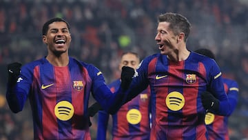 Barcelona outscored their opponents in a topsy-turvy game in Prague.
