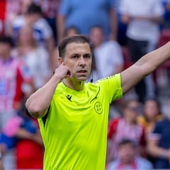 Cordeiro para o Real Madrid-Kossuna, Lamba-Trujilo, referência e guerra