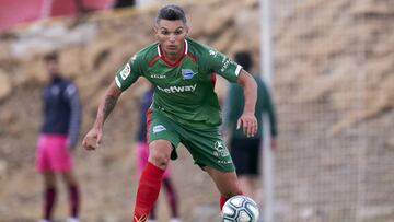 Dani Torres deja el Alavés