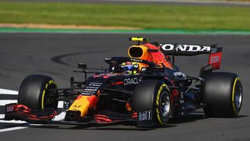 Checo Pérez, con discreta actuación, fue lugar 16 en Inglaterra