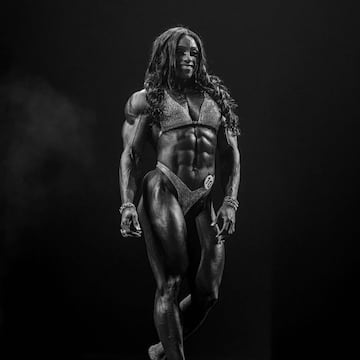 Andrea Shaw, nacida en Detroit, ha sido campeona de Ms. Olympia cinco años consecutivos (2020, 2021, 2022, 2023 y 2024).