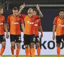 El Shakhtar presenta su candidatura al título goleando